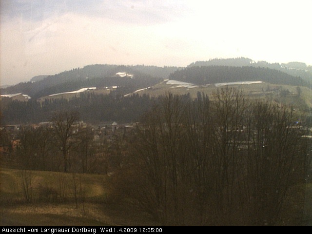 Webcam-Bild: Aussicht vom Dorfberg in Langnau 20090401-160500