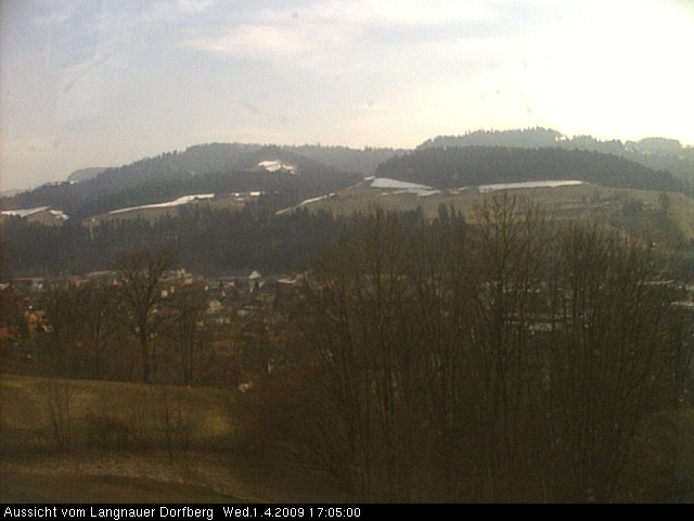 Webcam-Bild: Aussicht vom Dorfberg in Langnau 20090401-170500