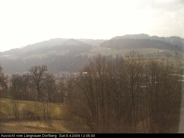 Webcam-Bild: Aussicht vom Dorfberg in Langnau 20090405-120500