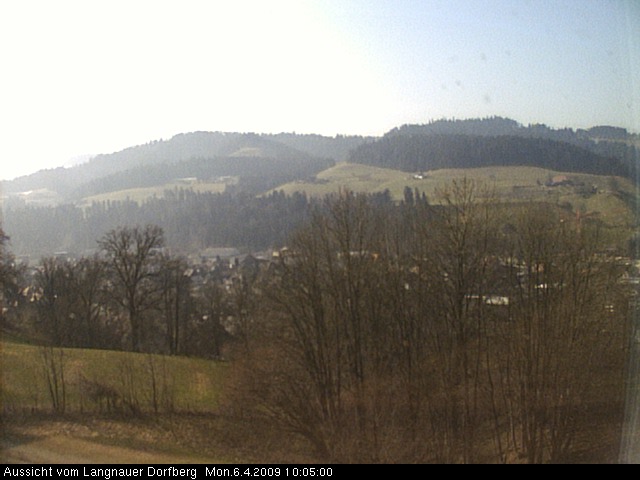 Webcam-Bild: Aussicht vom Dorfberg in Langnau 20090406-100500