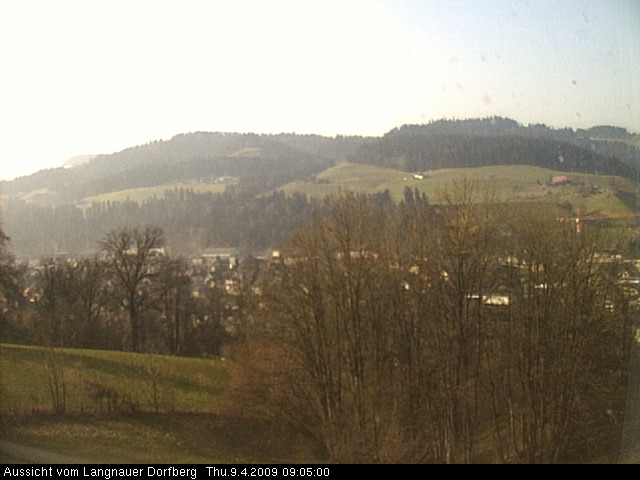 Webcam-Bild: Aussicht vom Dorfberg in Langnau 20090409-090500