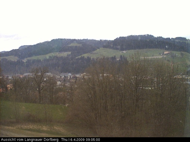 Webcam-Bild: Aussicht vom Dorfberg in Langnau 20090416-090500