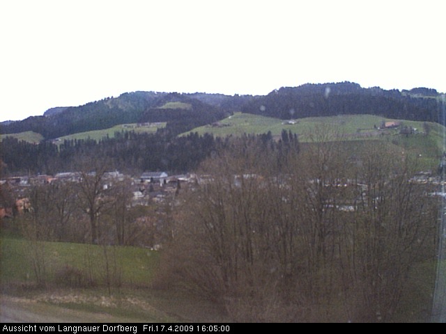 Webcam-Bild: Aussicht vom Dorfberg in Langnau 20090417-160500