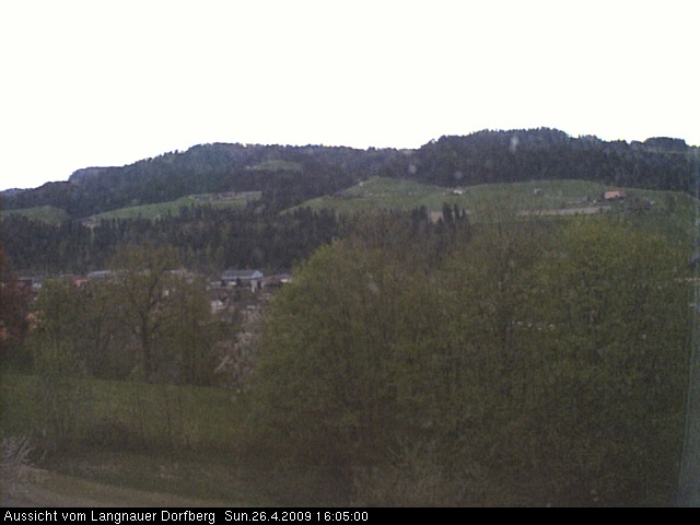 Webcam-Bild: Aussicht vom Dorfberg in Langnau 20090426-160500