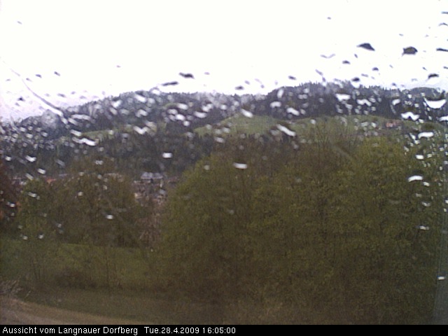 Webcam-Bild: Aussicht vom Dorfberg in Langnau 20090428-160500