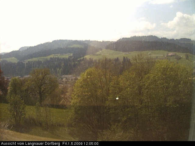 Webcam-Bild: Aussicht vom Dorfberg in Langnau 20090501-120500