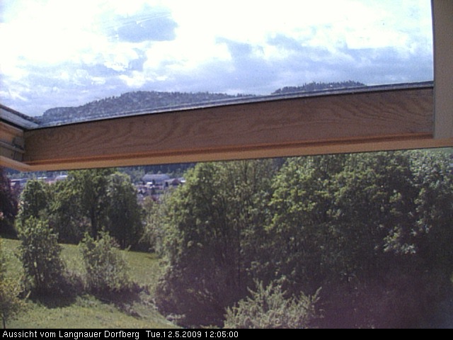 Webcam-Bild: Aussicht vom Dorfberg in Langnau 20090512-120500