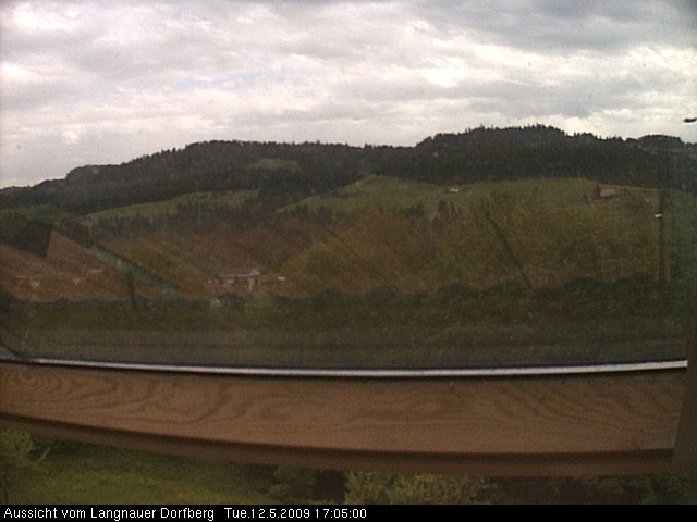 Webcam-Bild: Aussicht vom Dorfberg in Langnau 20090512-170500