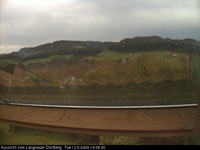 Webcam-Bild: Aussicht vom Dorfberg in Langnau 20090512-180500