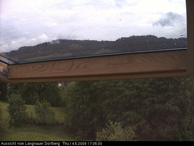 Webcam-Bild: Aussicht vom Dorfberg in Langnau 20090514-170500