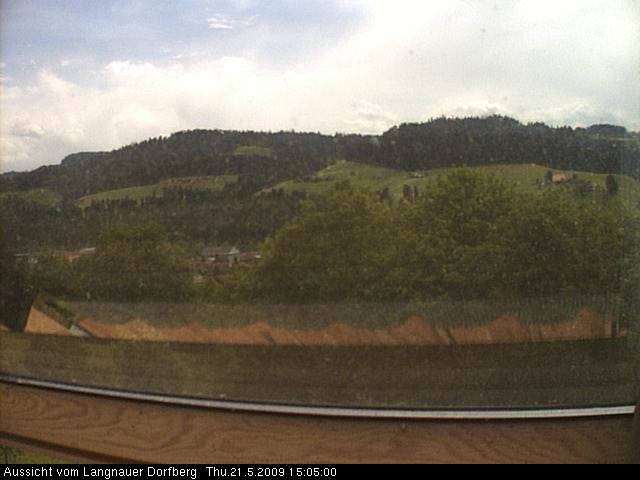 Webcam-Bild: Aussicht vom Dorfberg in Langnau 20090521-150500