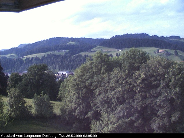 Webcam-Bild: Aussicht vom Dorfberg in Langnau 20090526-080500