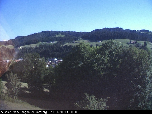 Webcam-Bild: Aussicht vom Dorfberg in Langnau 20090529-180500
