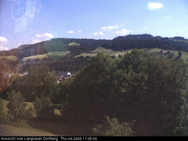 Webcam-Bild: Aussicht vom Dorfberg in Langnau 20090604-170500