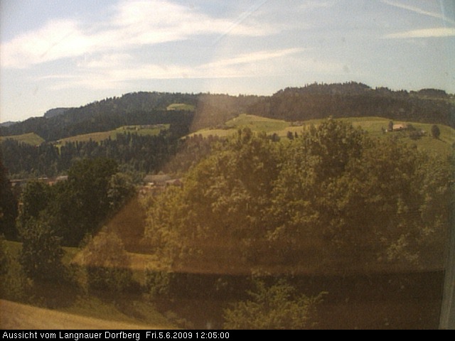 Webcam-Bild: Aussicht vom Dorfberg in Langnau 20090605-120500