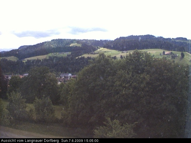 Webcam-Bild: Aussicht vom Dorfberg in Langnau 20090607-150500