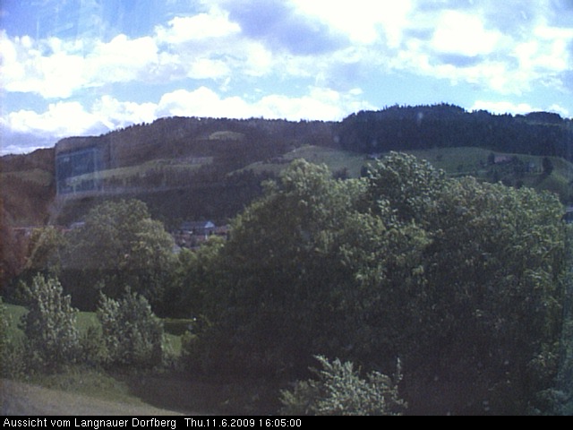 Webcam-Bild: Aussicht vom Dorfberg in Langnau 20090611-160500