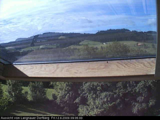 Webcam-Bild: Aussicht vom Dorfberg in Langnau 20090612-090500