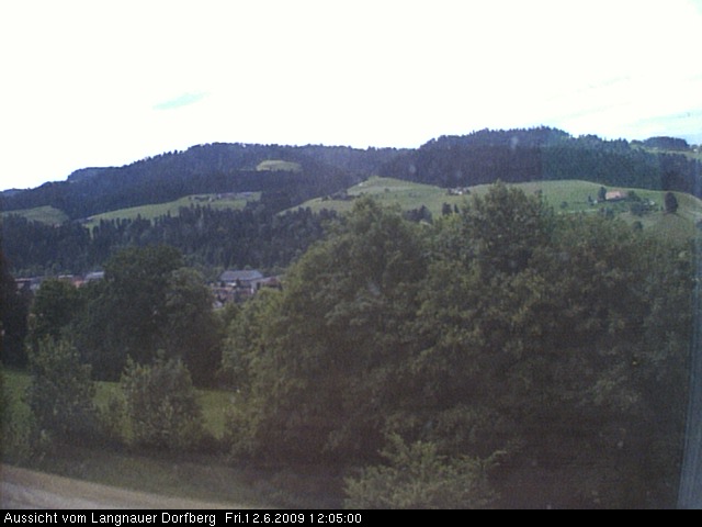 Webcam-Bild: Aussicht vom Dorfberg in Langnau 20090612-120500