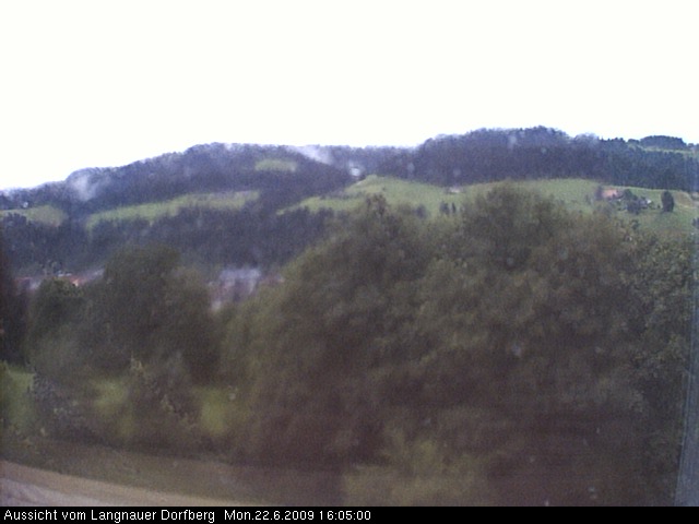 Webcam-Bild: Aussicht vom Dorfberg in Langnau 20090622-160500