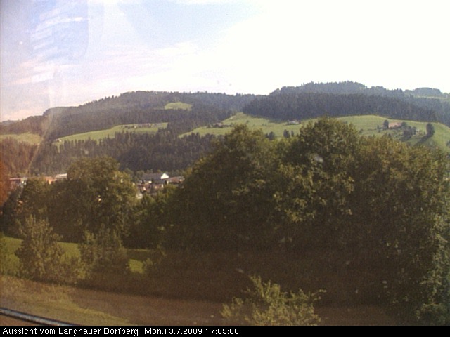 Webcam-Bild: Aussicht vom Dorfberg in Langnau 20090713-170500