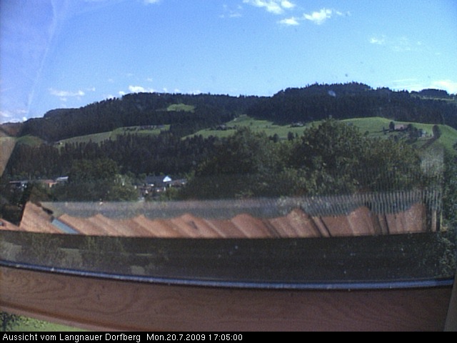 Webcam-Bild: Aussicht vom Dorfberg in Langnau 20090720-170500