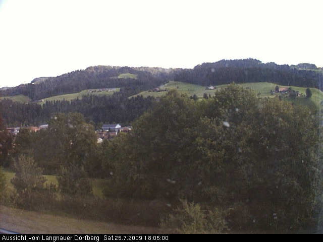 Webcam-Bild: Aussicht vom Dorfberg in Langnau 20090725-180500