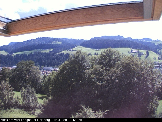 Webcam-Bild: Aussicht vom Dorfberg in Langnau 20090804-150500