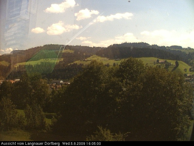 Webcam-Bild: Aussicht vom Dorfberg in Langnau 20090805-160500