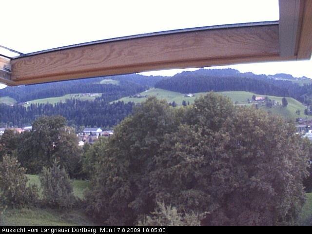 Webcam-Bild: Aussicht vom Dorfberg in Langnau 20090817-180500