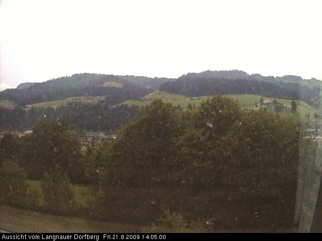 Webcam-Bild: Aussicht vom Dorfberg in Langnau 20090821-140500
