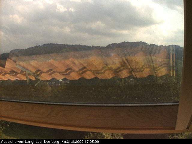 Webcam-Bild: Aussicht vom Dorfberg in Langnau 20090821-170500