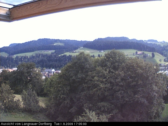 Webcam-Bild: Aussicht vom Dorfberg in Langnau 20090901-170500