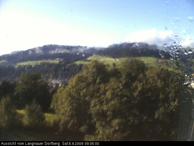 Webcam-Bild: Aussicht vom Dorfberg in Langnau 20090905-090500