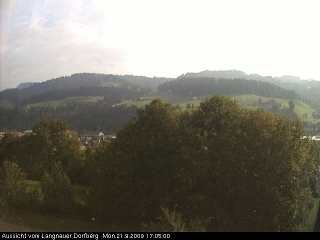Webcam-Bild: Aussicht vom Dorfberg in Langnau 20090921-170500