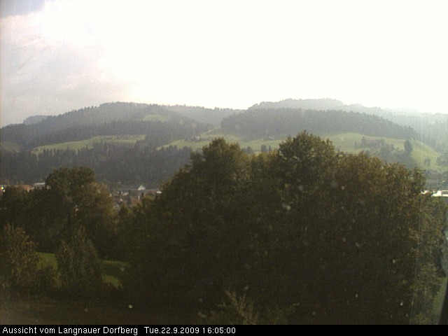 Webcam-Bild: Aussicht vom Dorfberg in Langnau 20090922-160500