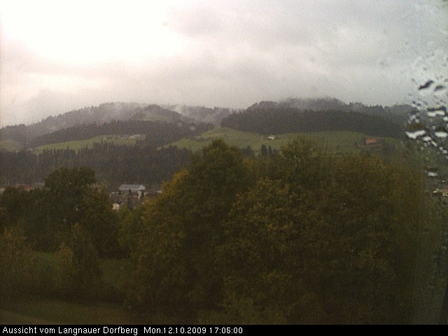 Webcam-Bild: Aussicht vom Dorfberg in Langnau 20091012-170500