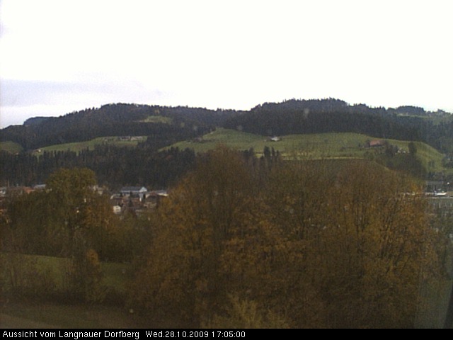 Webcam-Bild: Aussicht vom Dorfberg in Langnau 20091028-170500
