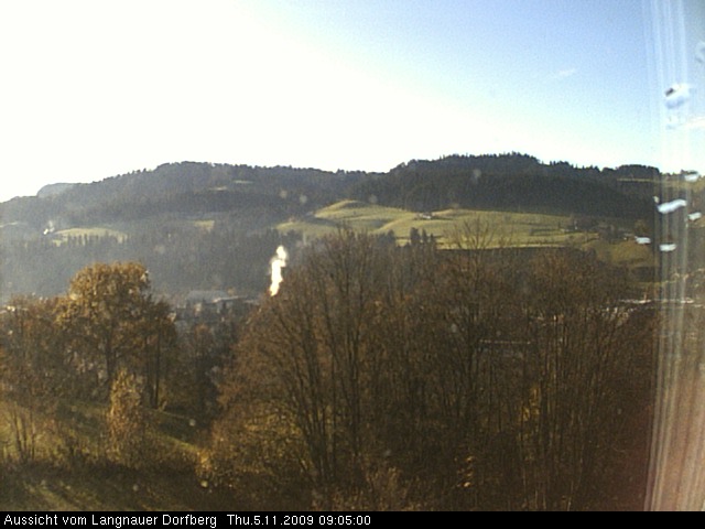 Webcam-Bild: Aussicht vom Dorfberg in Langnau 20091105-090500