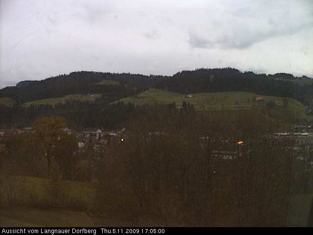 Webcam-Bild: Aussicht vom Dorfberg in Langnau 20091105-170500