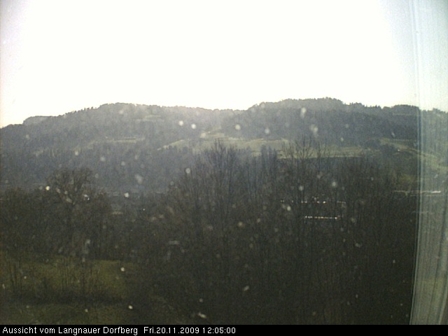 Webcam-Bild: Aussicht vom Dorfberg in Langnau 20091120-120500