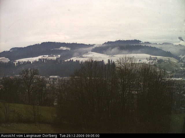 Webcam-Bild: Aussicht vom Dorfberg in Langnau 20091229-090500