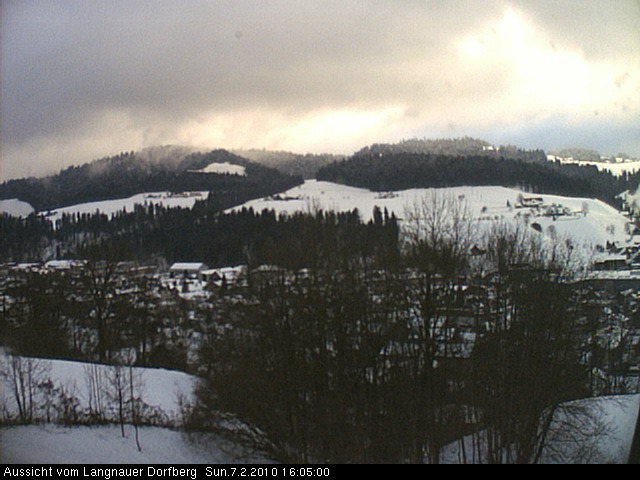 Webcam-Bild: Aussicht vom Dorfberg in Langnau 20100207-160500