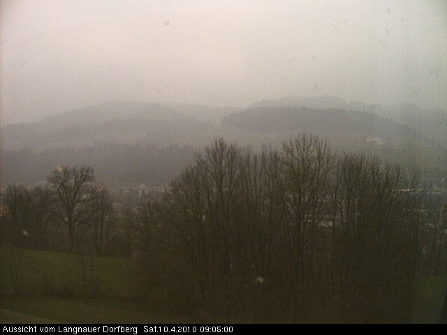 Webcam-Bild: Aussicht vom Dorfberg in Langnau 20100410-090500