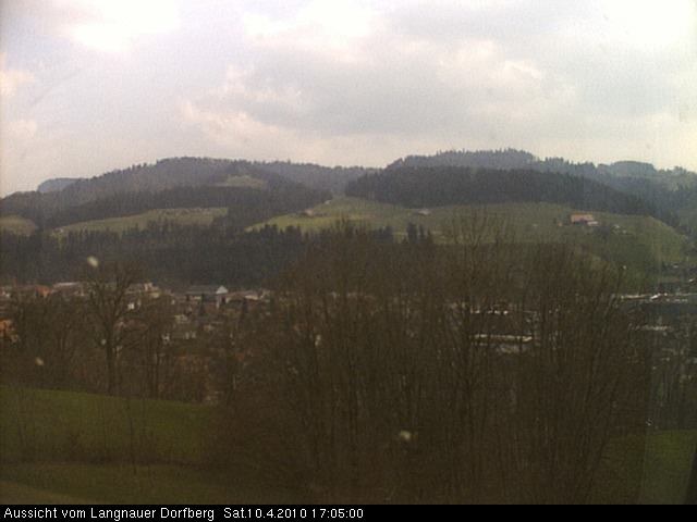 Webcam-Bild: Aussicht vom Dorfberg in Langnau 20100410-170500