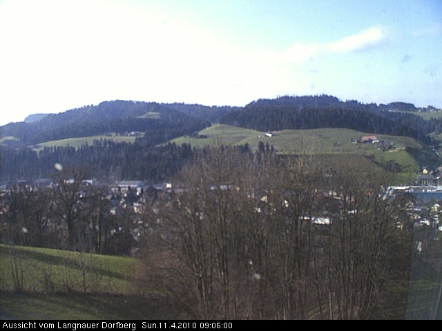 Webcam-Bild: Aussicht vom Dorfberg in Langnau 20100411-090500