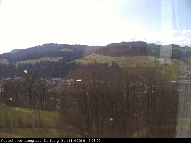 Webcam-Bild: Aussicht vom Dorfberg in Langnau 20100411-120500