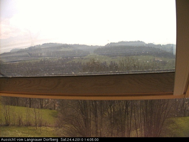 Webcam-Bild: Aussicht vom Dorfberg in Langnau 20100424-140500