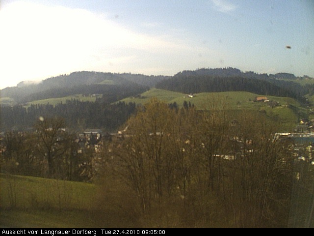 Webcam-Bild: Aussicht vom Dorfberg in Langnau 20100427-090500