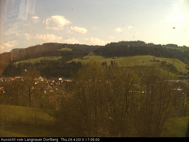 Webcam-Bild: Aussicht vom Dorfberg in Langnau 20100429-170500